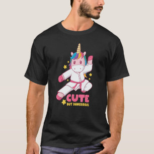 Camiseta Lindas Mas Perigosas Garotas Engraçadas Karatê Uni