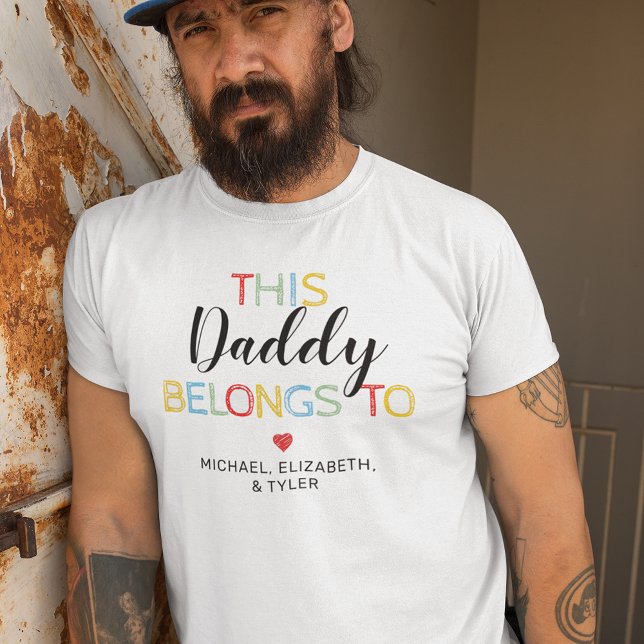 Camiseta Lindo Este Papai Pertence A (Criador carregado)