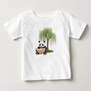 Camiseta Lindo Panda em Aquarela 3D Lendo Livro