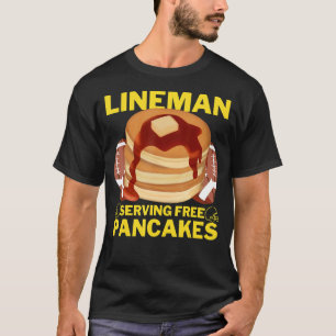 Camiseta Lineman Servindo Pancakes Football Lineman