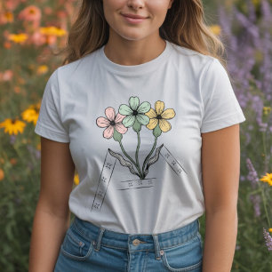 Camiseta Linhas minimalistas com flores coloridas botânicas
