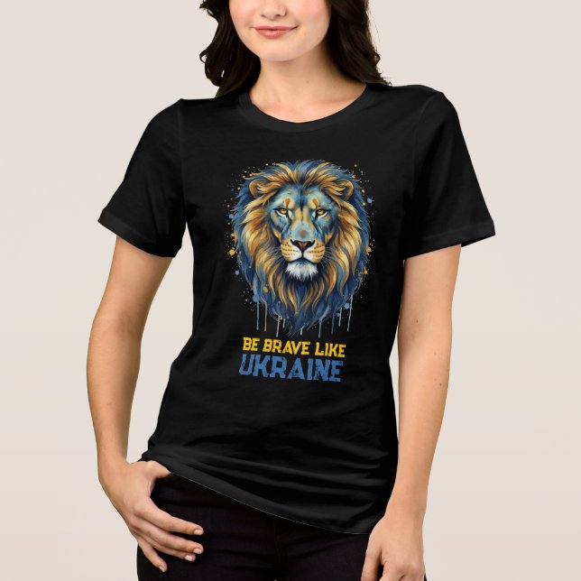 Camiseta Lion “Be brave like Ukraine.” (Frente)