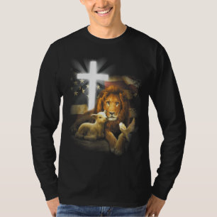 Camiseta Lion E Lamb Atravessam O Cristo De Jesus