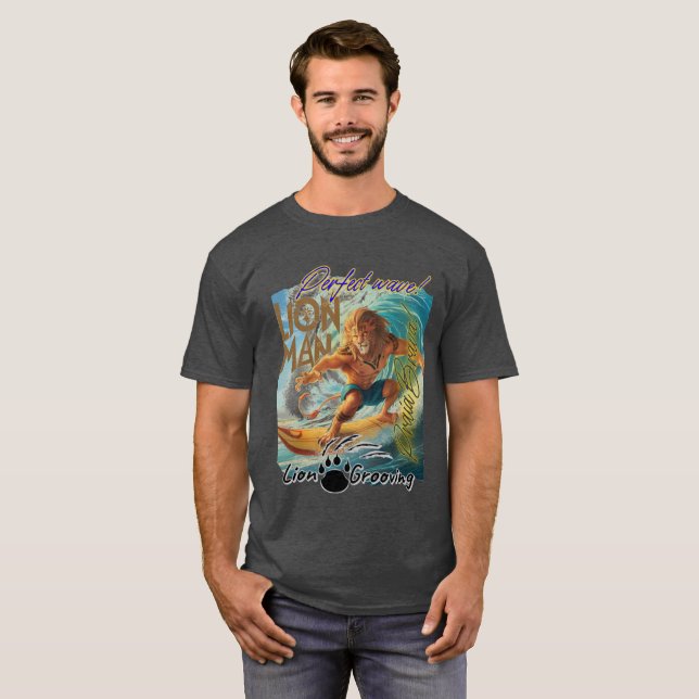 CAMISETA LION MAN NA PRAIA BRAVA (Frente Completa)