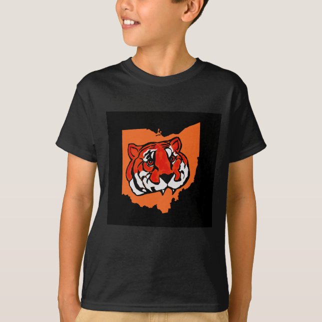 CAMISETA LISTRAS LARANJA E PRETO (Frente)