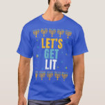 Camiseta Lit Menorah Light Chanukah Jewish Holiday Funny Ha<br><div class="desc">Deixei Menorah Light Chanukah Feriado Judeu Engraçado Hanukkah.</div>