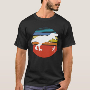 Camiseta Little Boy andando seu dinossauro tiranossauro rex