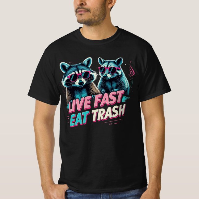 Camiseta Live Fast Comer: Memória de Trash Raccoon (Frente)