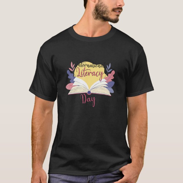 Camiseta Livro do Dia Mundial da Literacia (Frente)