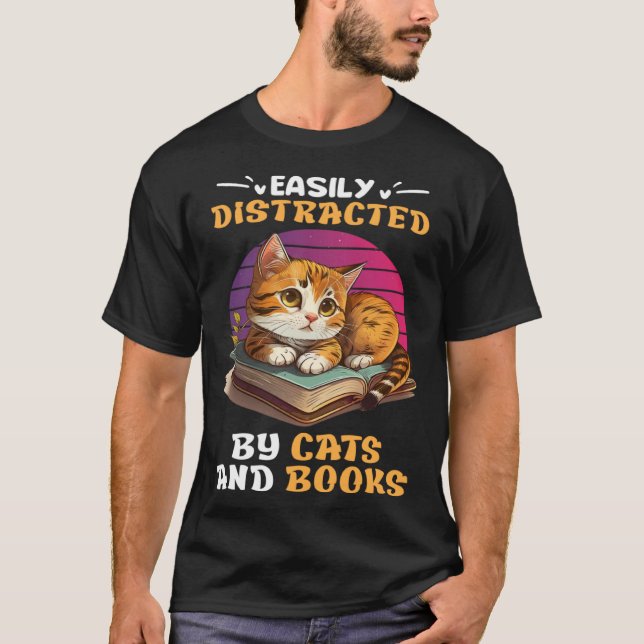 Camiseta Livro do Livro de Livros de Fãs de Gato e Leitura (Frente)