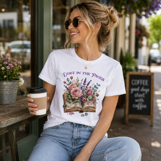 Camiseta Livro Perdido nas Páginas com Rosas