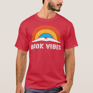 Camiseta Livro Vibes Rainbow Vintage - Teto Gráfico Retroat