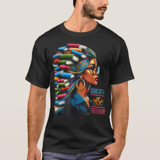 Camiseta Livros de Educação em História Negra É Liberdade P
