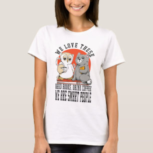 Camiseta Livros E Cafés Brancos