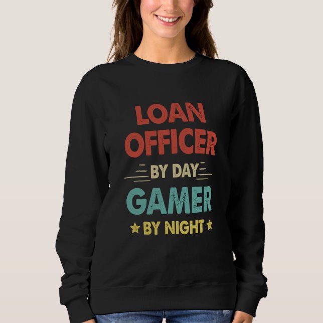 Camiseta Loan Officer By Day Gamer By Night  1 (Frente)