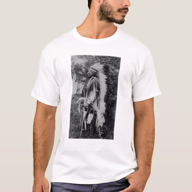 Camiseta Lobo branco, um chefe do Comanche, c.1891-98 (Frente)