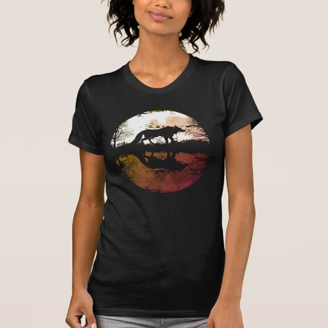 Camiseta Lobo Solitário Debaixo da Lua Cheia (Frente)