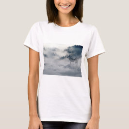 Camiseta Lobos numa paisagem de inverno
