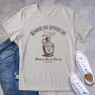 Camiseta Logotipo Apothecary da Funny Wonderland Bookie