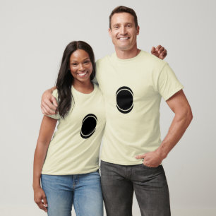 Camiseta Logotipo personalizado simples e elegante aqui, em