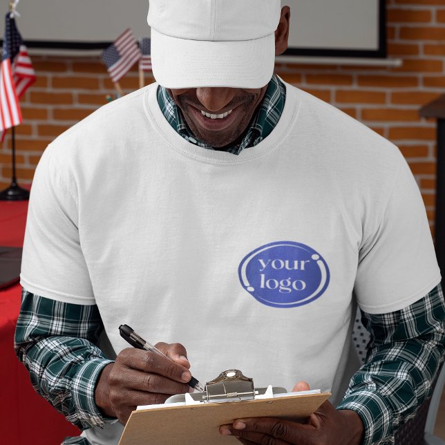 Camiseta Logotipo profissional moderno simples (Criador carregado)