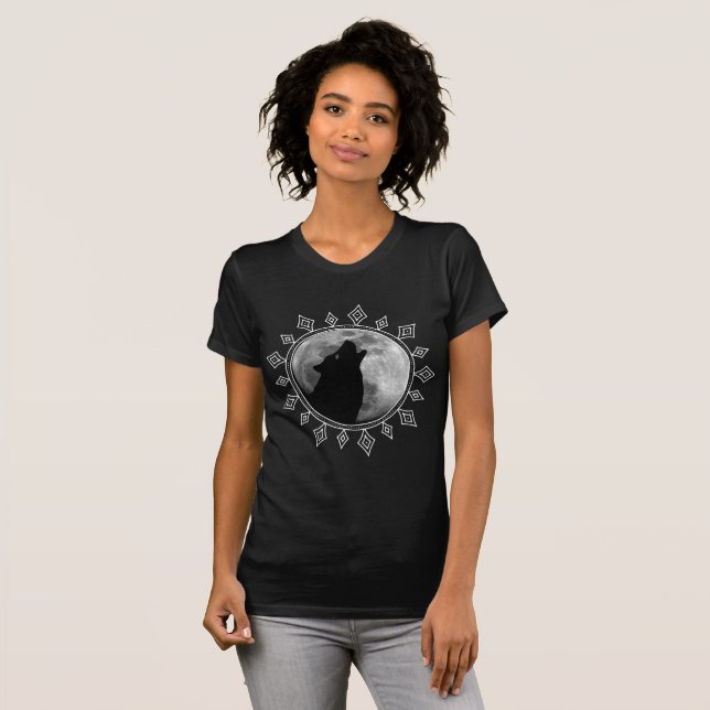 Camiseta Lone Wolf cheio moon mandala ela faz lobo moderno (Frente Completa)