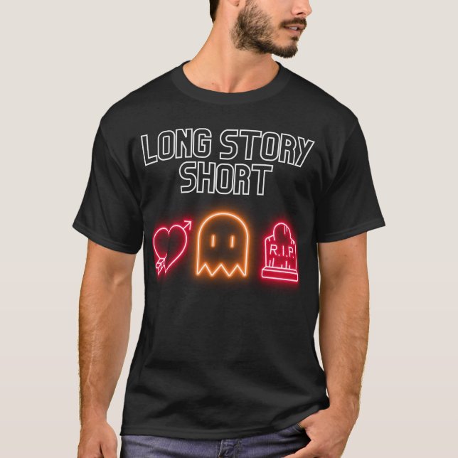 Camiseta Longa História Curta Hospedada (Frente)