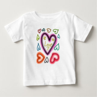 Camiseta los corazones