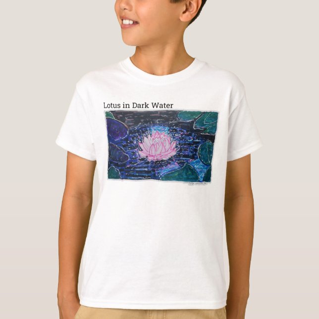Camiseta Lótus em Água Escura (Frente)
