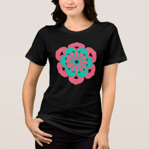Camiseta Lotus Flower Mandala, Coral Rosa e Turquesa