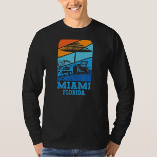 Camiseta Lounging em Miami Florida Beach
