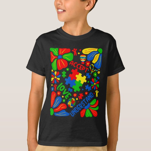 Camiseta Love Accept Entender Autism Boho Flower (Frente)