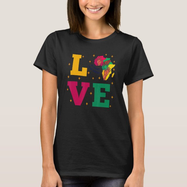 Camiseta Love and celebrate Black History Month africa map  (Frente)