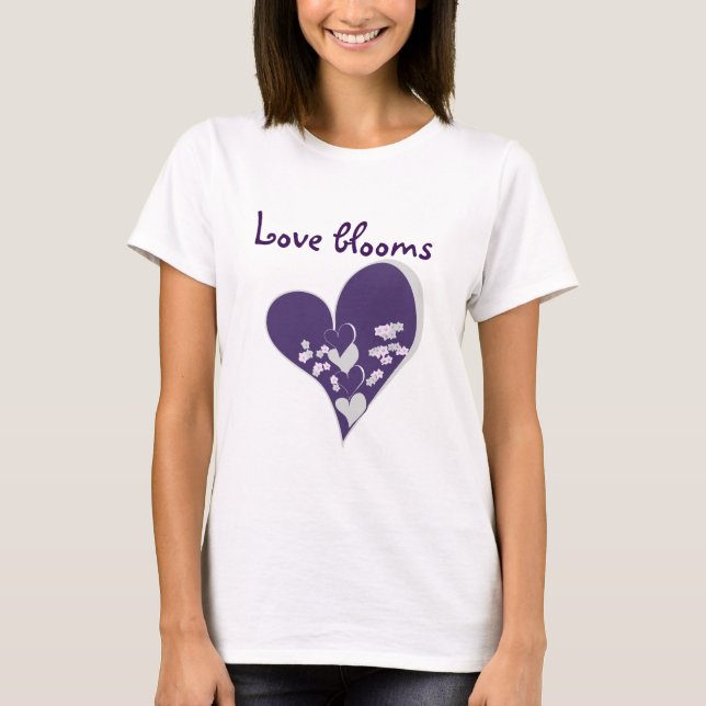 Camiseta Love Blooms (Frente)