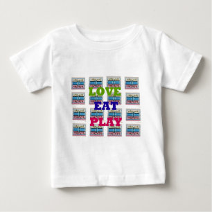 Camiseta Love Comed Play Hakuna Matata Art Impressão