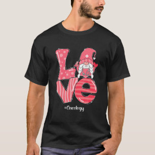 Camiseta Love Gnomo Oncologia Enfermeira Encantada Engraça