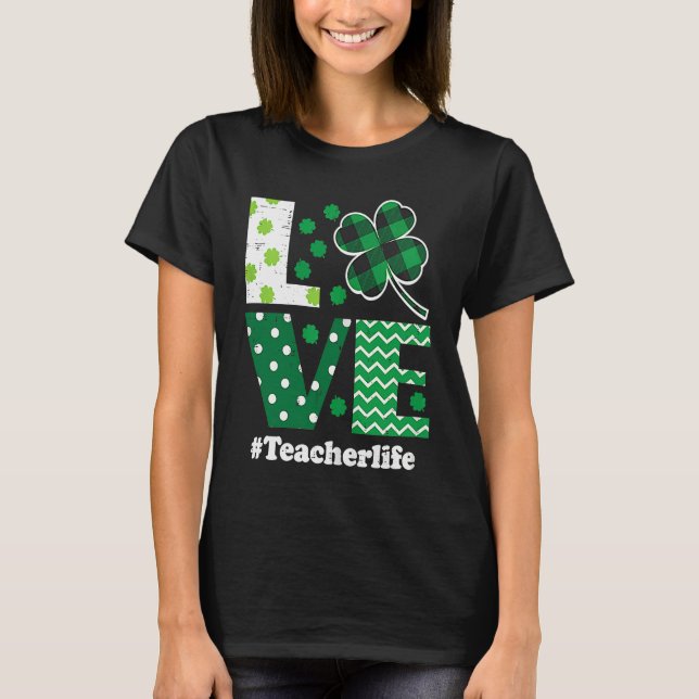 Camiseta Love Leopard Shamrock Teacher Life St Patrick Day  (Frente)