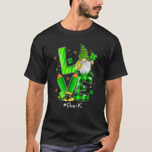 Camiseta Love Pre K Teacher Gnome Shamrock Dia de São Patrí