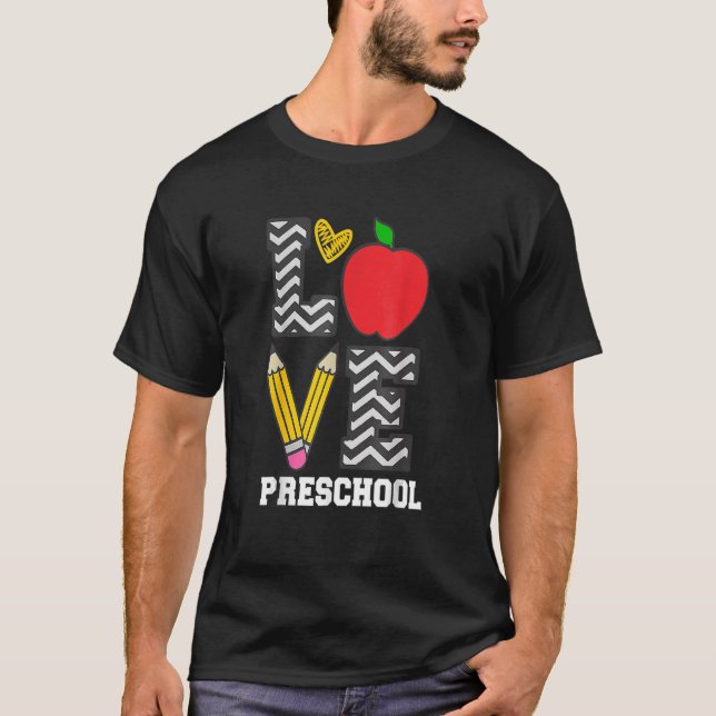 Camiseta Love Preschool Pre K Teacher (Frente)