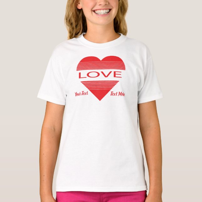 Camiseta Love & Romance Concept Design with Heart Elements (Frente)