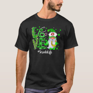 Camiseta Love Scrub Life Gnomo Enfermeira Enfermeiro Engraç