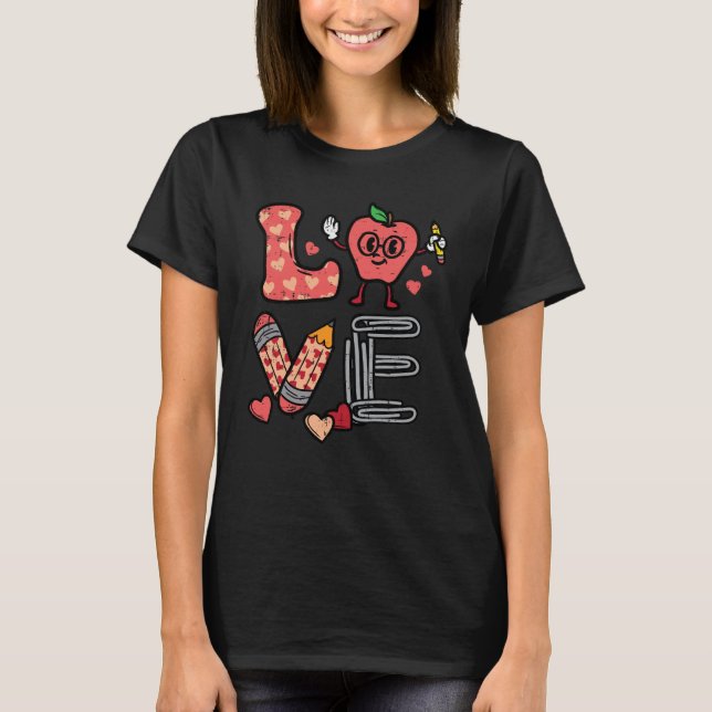 Camiseta Love Valentines Day Apple Retro School Pre K Teach (Frente)