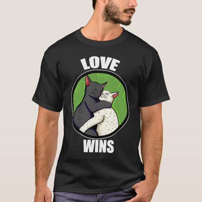 Camiseta Love Wins Cuddle Cat Kitty Cuddly (Frente)