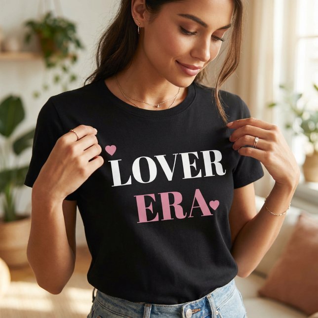 Camiseta Lover Era Valentine's Day | Pink & Red Hearts  (Criador carregado)