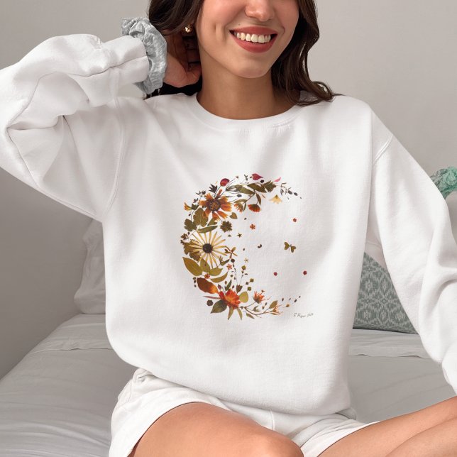 Camiseta Lua Crescente Floral l Arte de Flor Prensada  (Criador carregado)