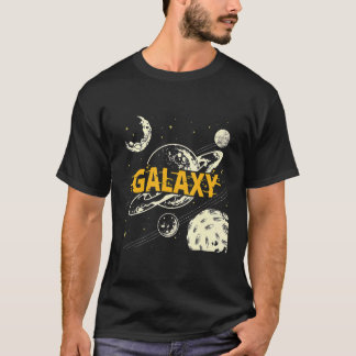Camiseta Lua do Planeta Galáxia Universo Desenhada em Mão M