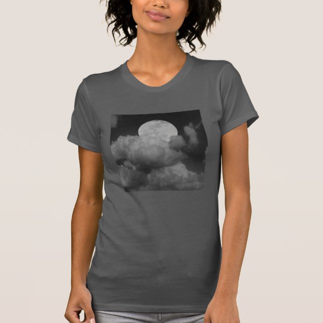 Camiseta Lua e nuvens sobre Kansas (Frente)
