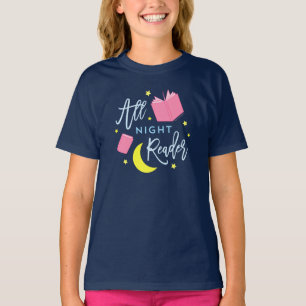 Camiseta Lua Stars e Livros Rosa Todo Leitor da Noite