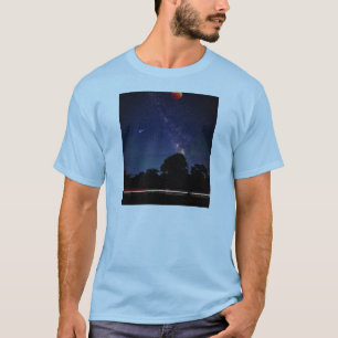 Camiseta lua vermelha