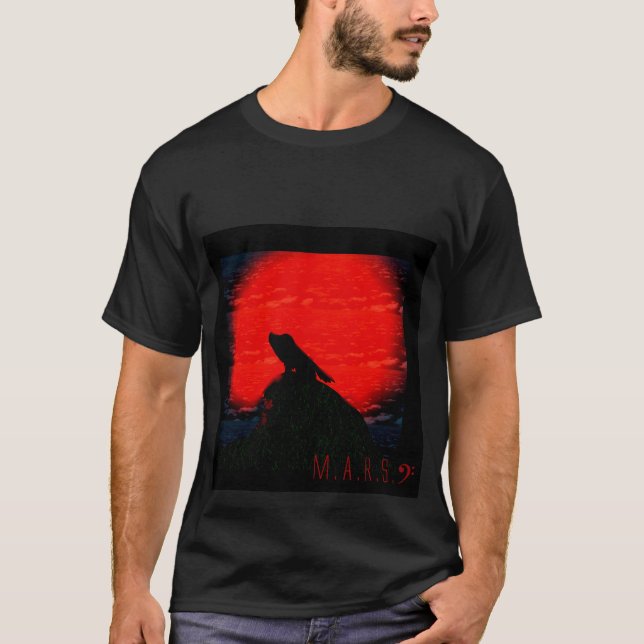 Camiseta Lua vermelha, lobo do urro (Frente)